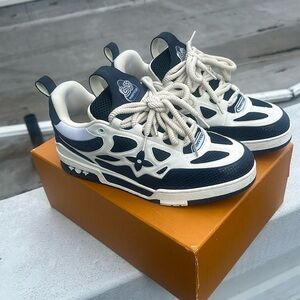 Louis Vuitton Blue and White Sneakers (Marine)